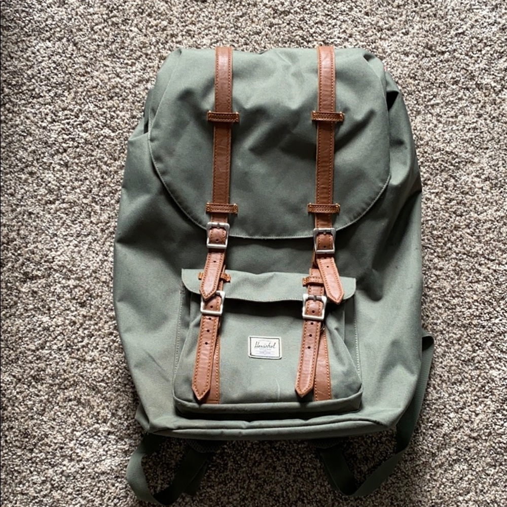 Herschel Little America Backpack
